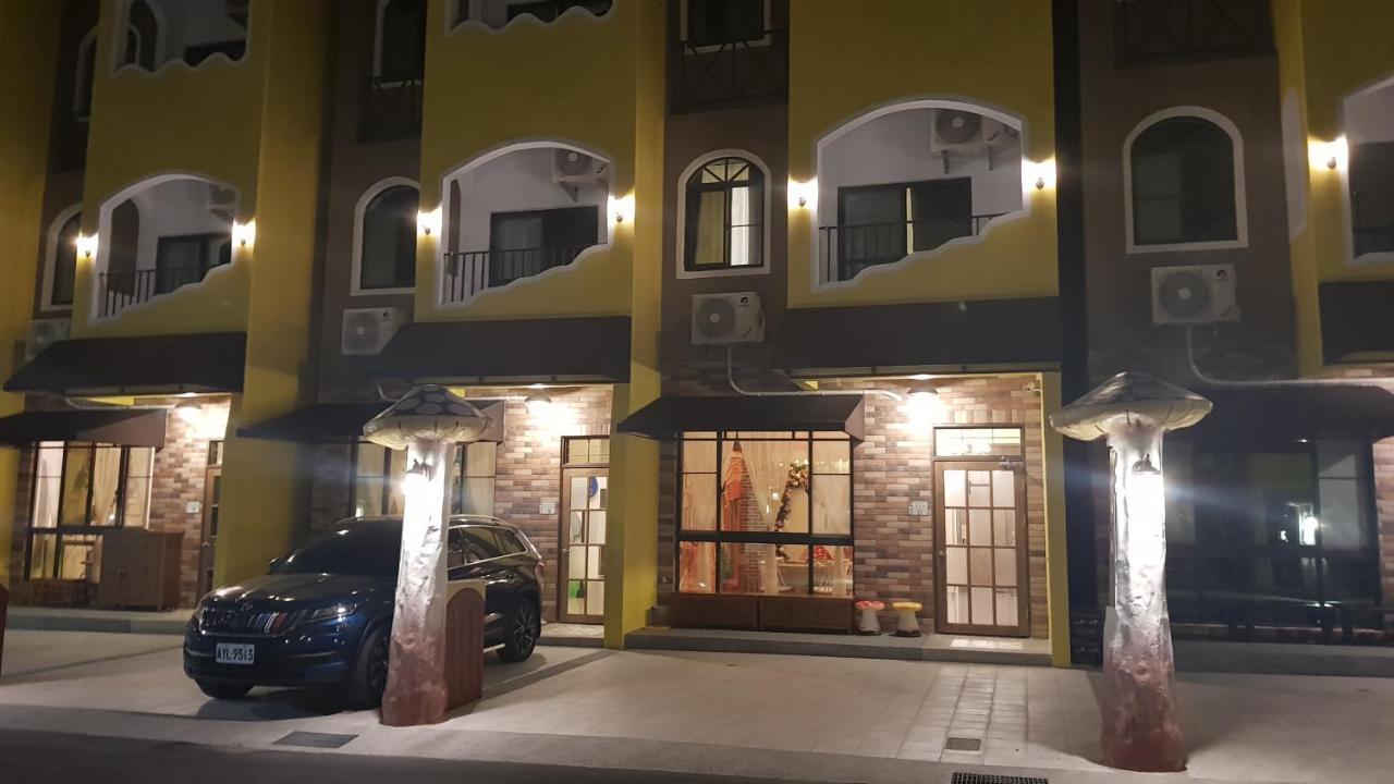 Moya Homestay T'ai-tung Exterior foto