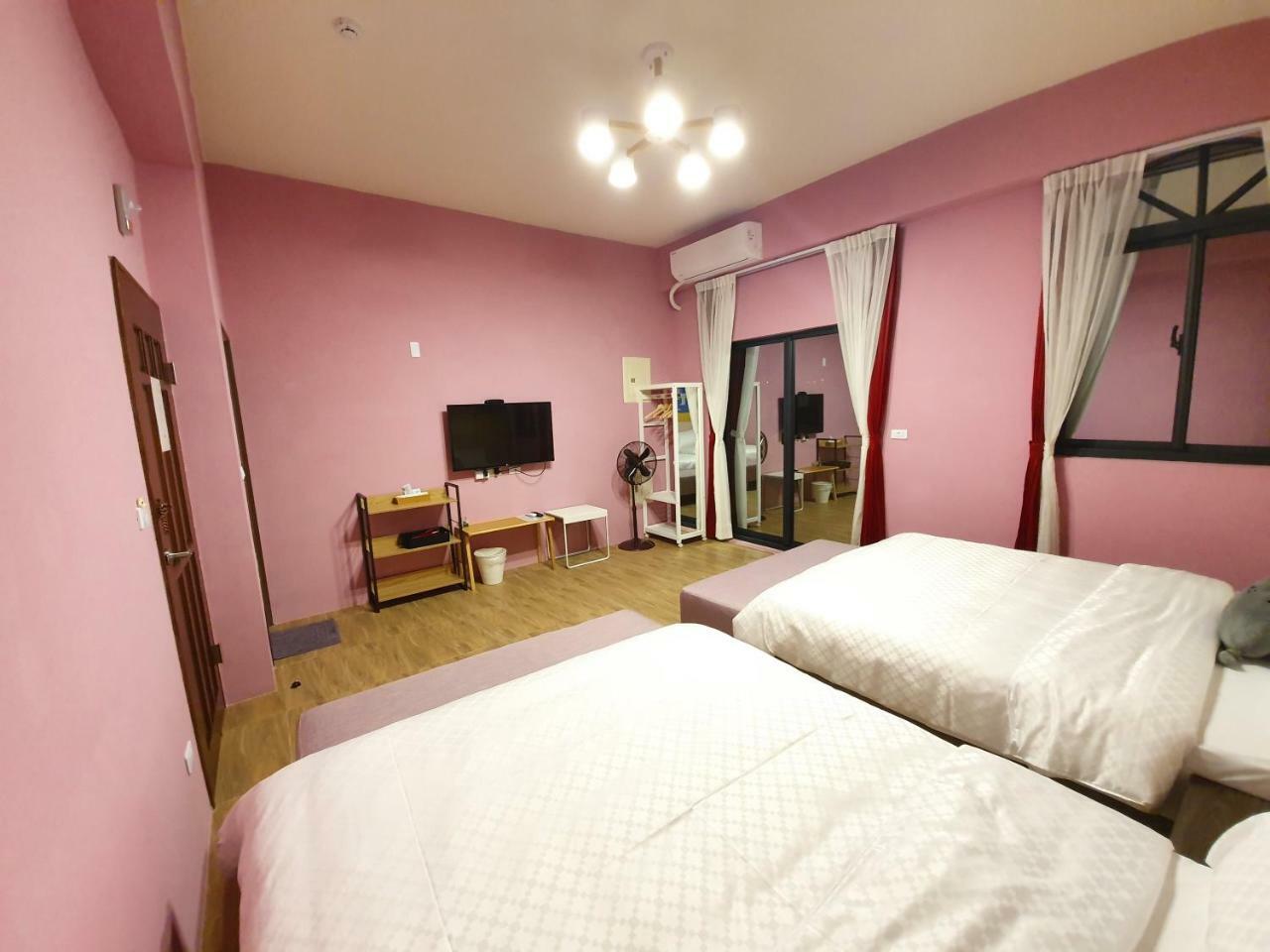Moya Homestay T'ai-tung Exterior foto